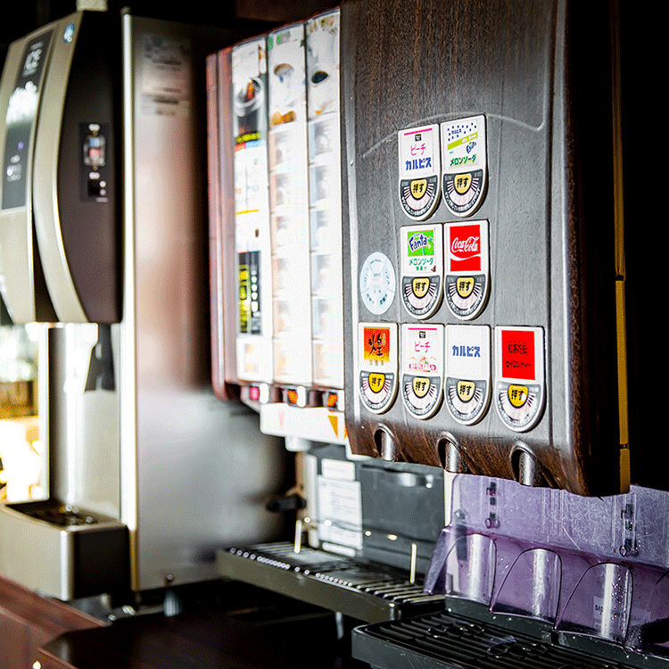 アイス・ホットドリンクバーもご用意♪