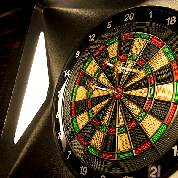 高得点を目指せ！ダーツにチャレンジ♪