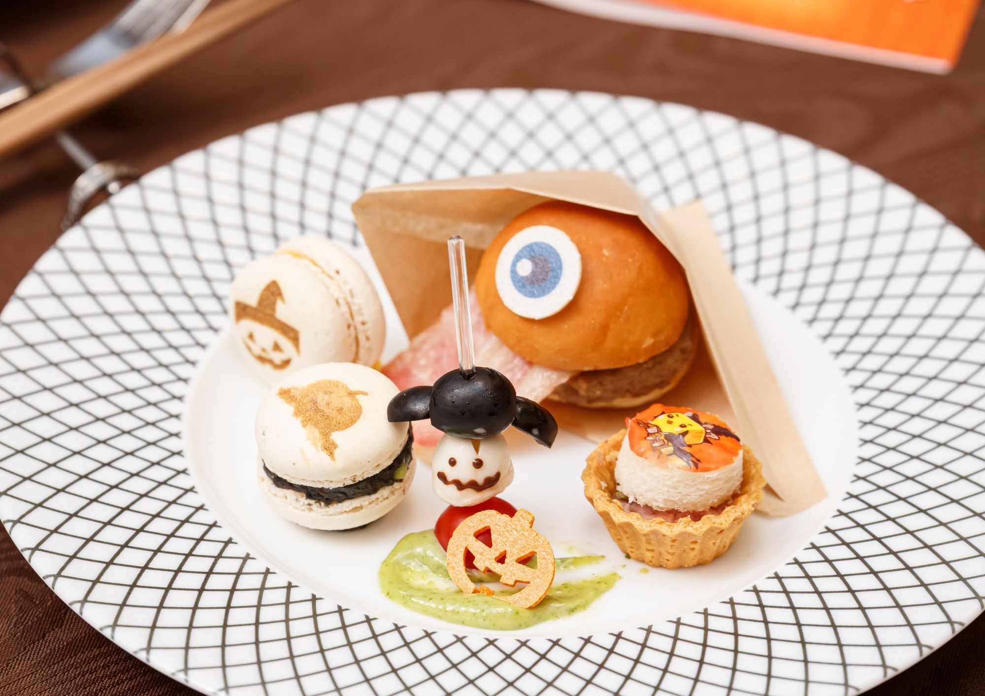 ハロウィンフライドポテトとチキン